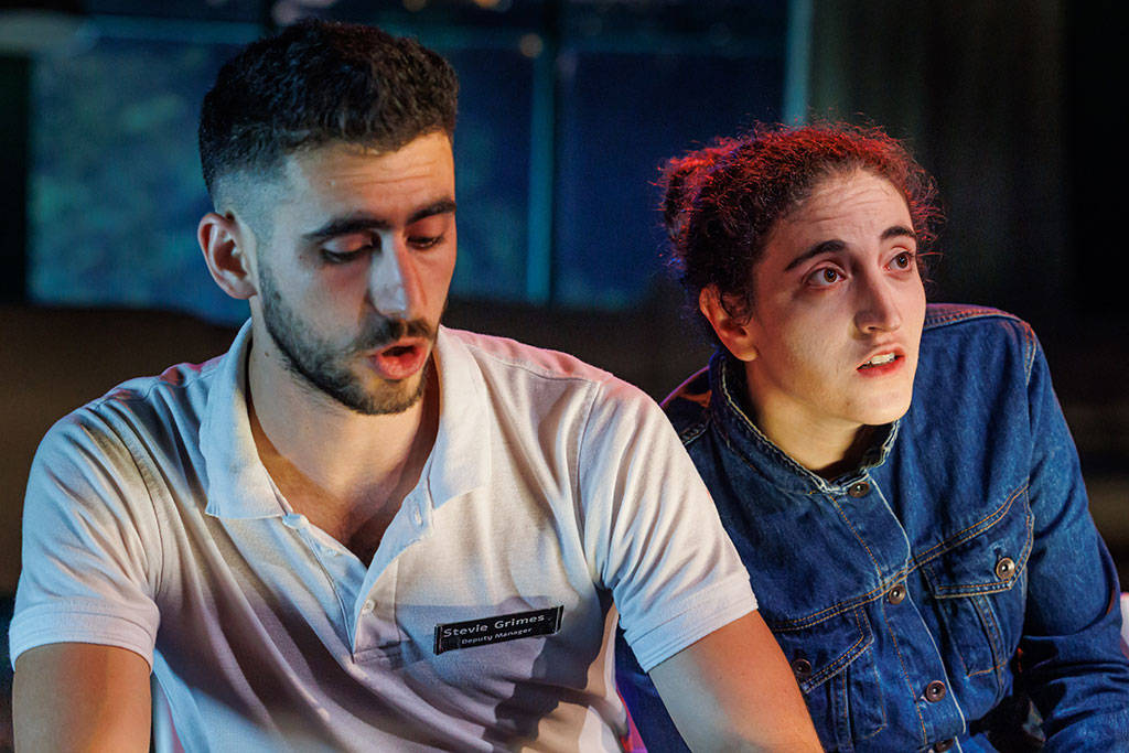 מתוך ההצגה אנשים טובים